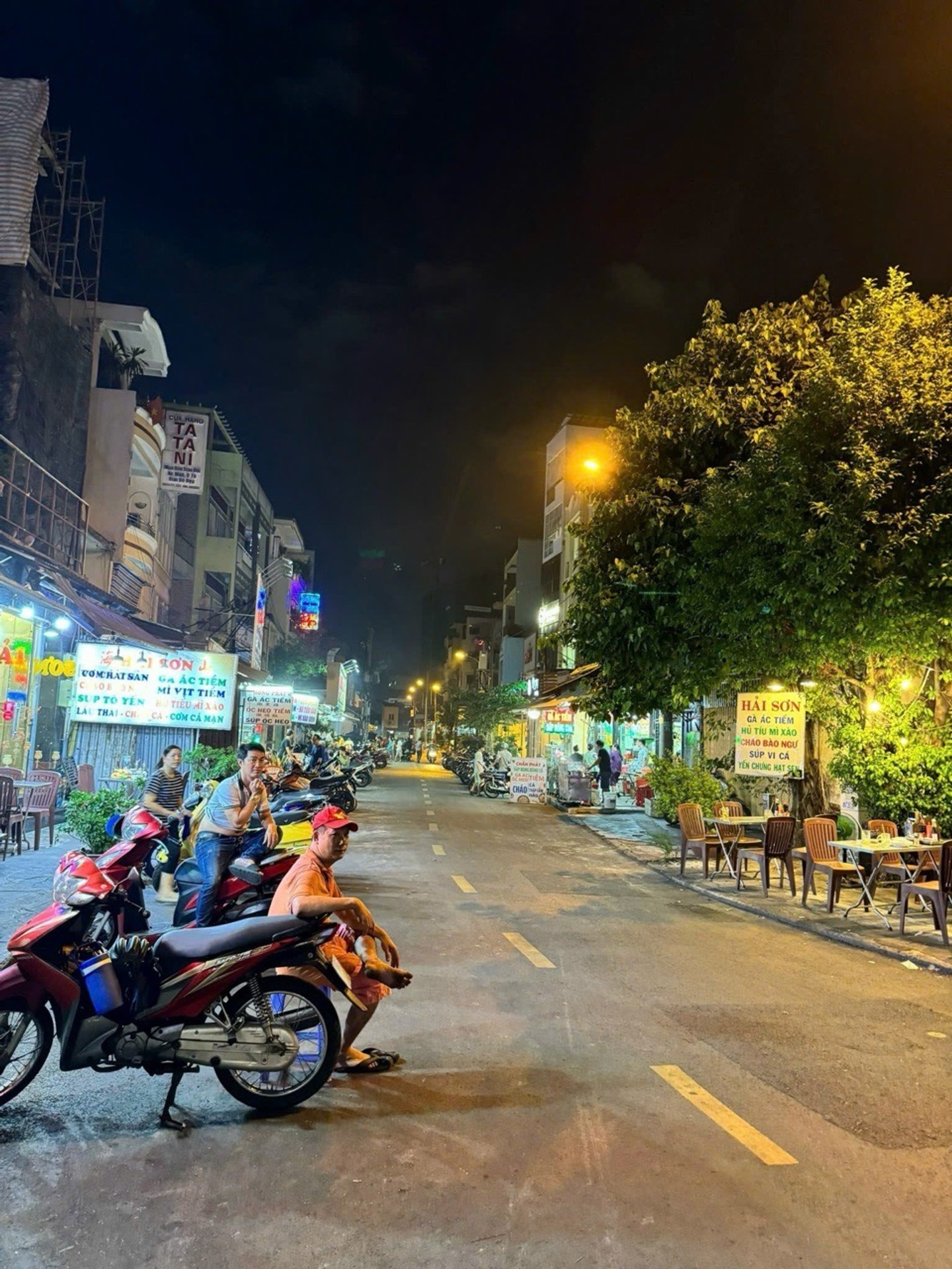 MẶT TIỀN PHAN XÍCH LONG Q 11