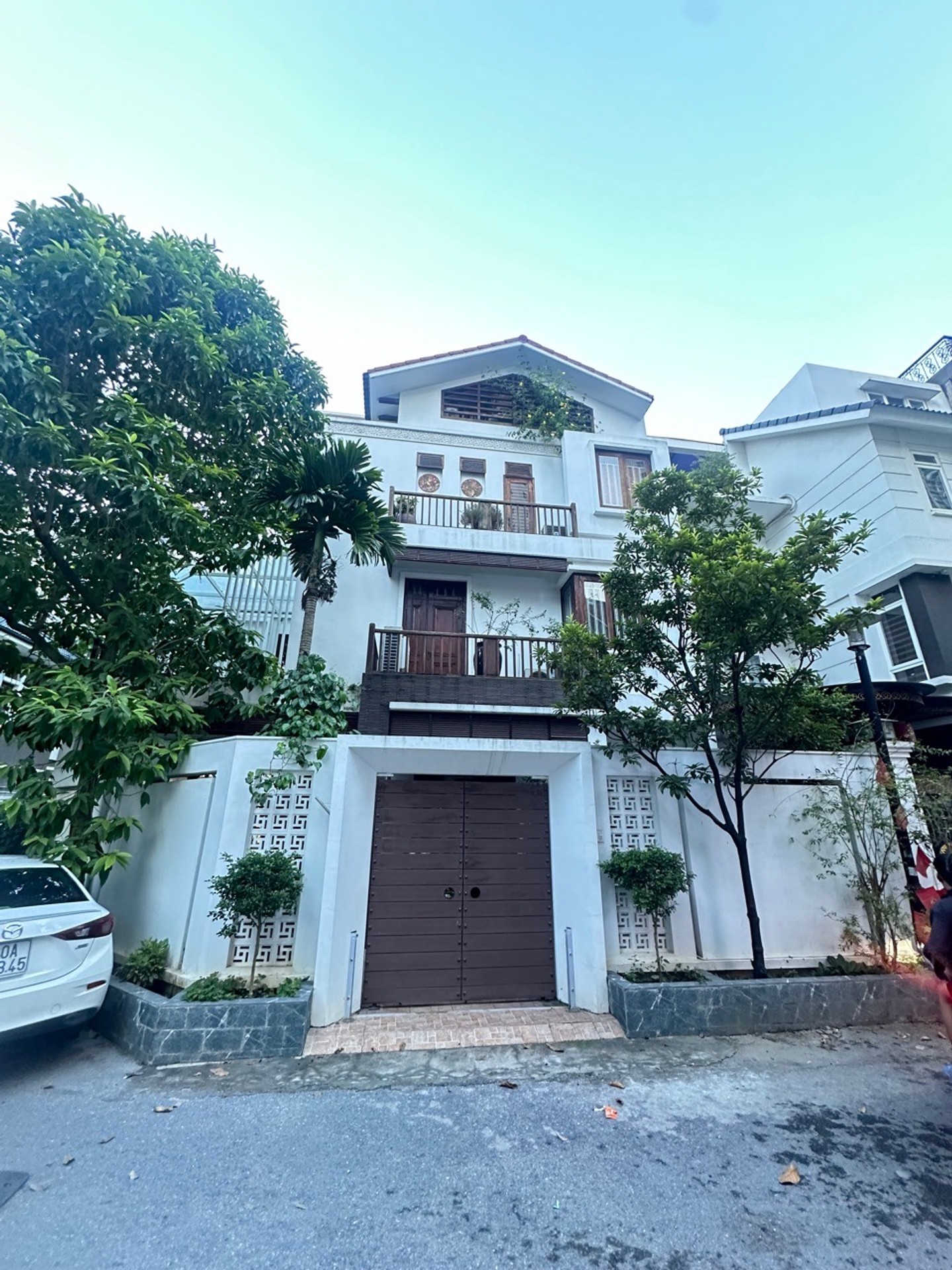 BIỆT THỰ LÔ GÓC KĐT MỚI TRUNG VĂN – TỐ HỮU, Lô Góc Sang Trọng, Tiện Nghi Đầy Đủ, 124m2, giá đẹp