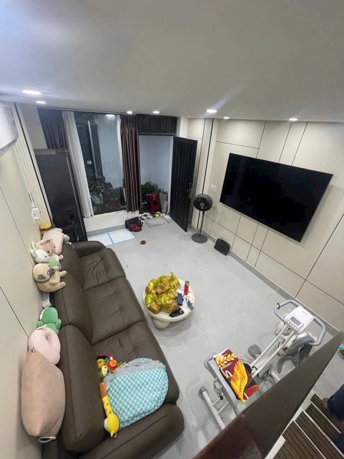 Bán nhà 3 tầng 4 phòng ngủ tại xã Nhà Bè giá 3,79 tỷ