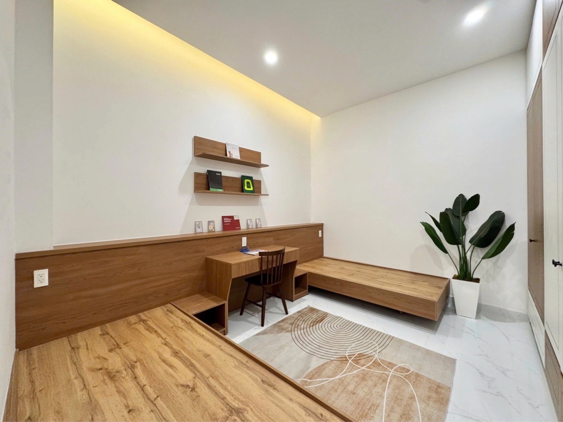 Nhà Đẹp Hòa Hưng, Quận 10 - Xách Vali Vào Ở Ngay