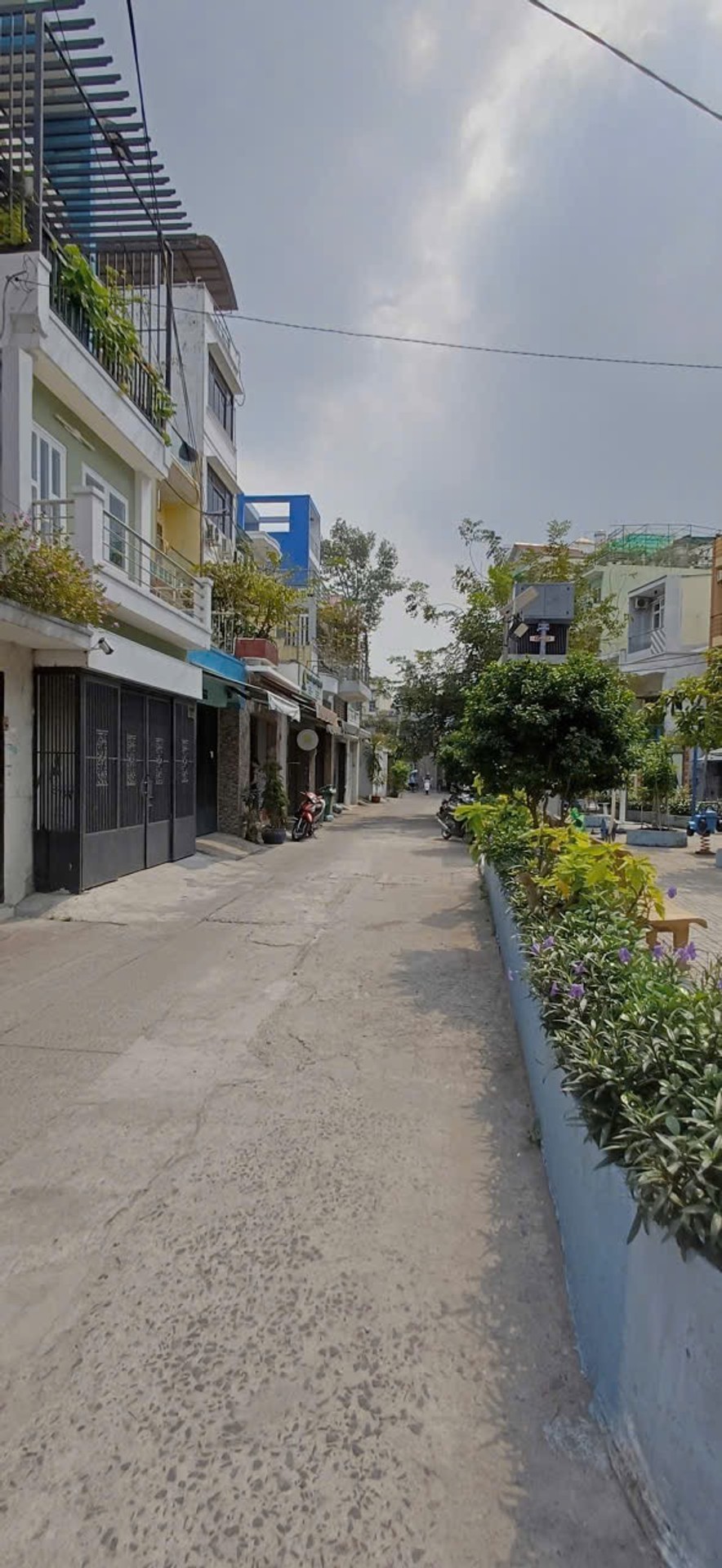 Bán nhà riêng 3 tầng hẻm ô tô phường 13 quận 11, phù hợp ở và kinh doanh