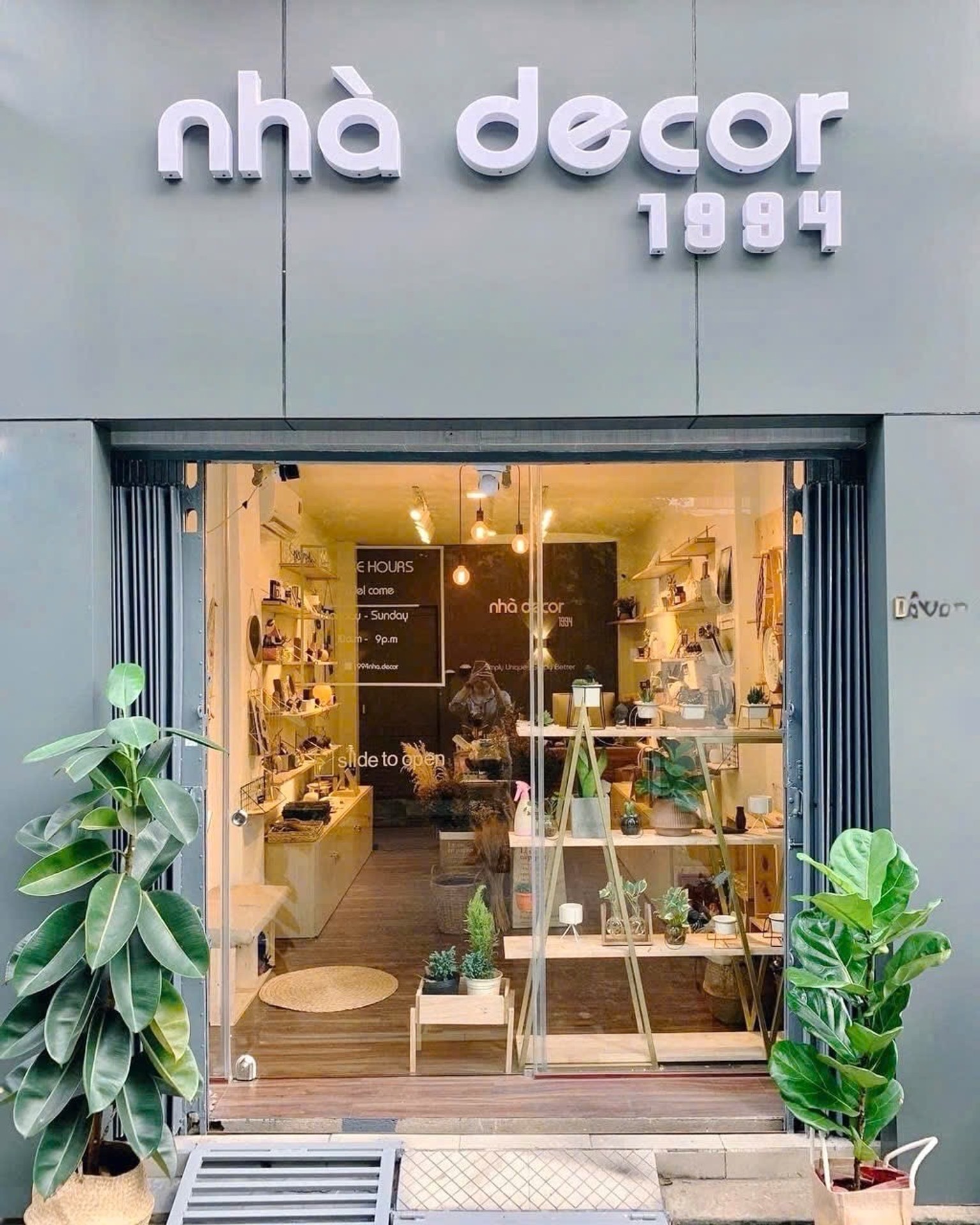 🏠 NHÀ LÔ GÓC Duy Tân – 29m² – 4 TẦNG – 8,5 TỶ