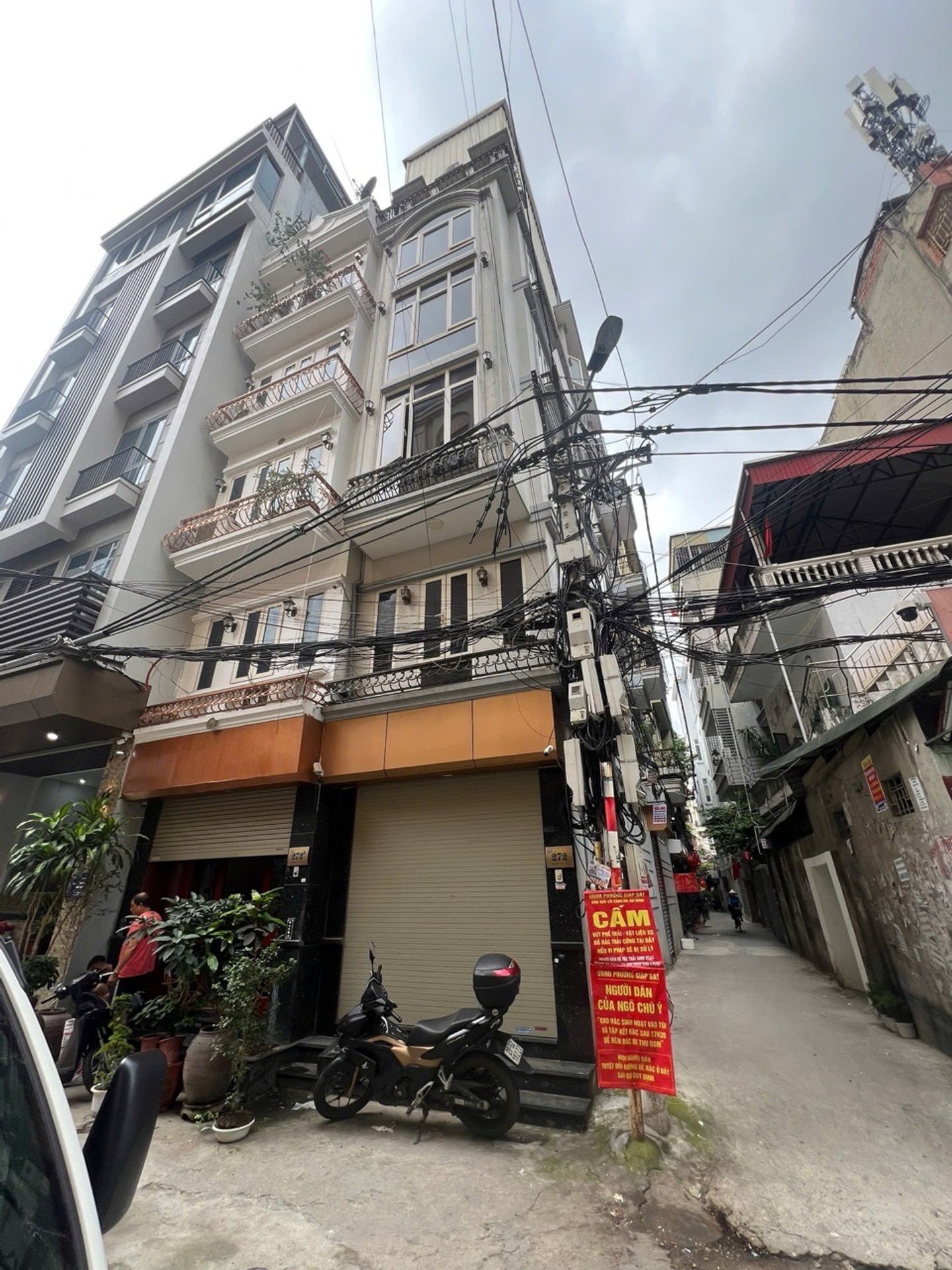 Cơ hội sở hữu nhà mặt phố lô góc tại trung tâm Hoàng Mai, giá tốt hiếm có