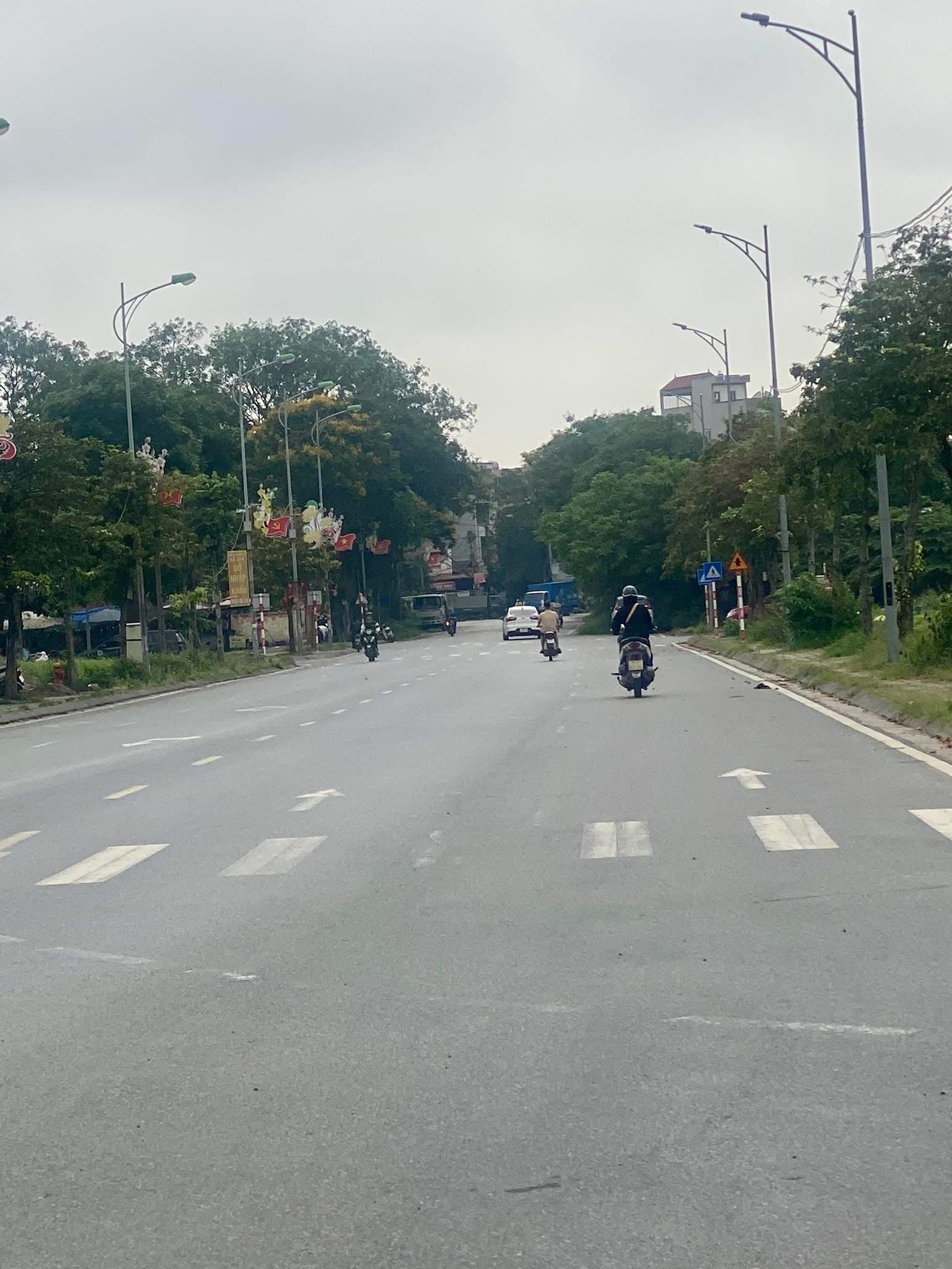Nhà mặt phố kinh doanh Phúc Thịnh, Bắc Hồng, thông số cực chuẩn giá nhỉnh 90tr/m, DT gần 60m.