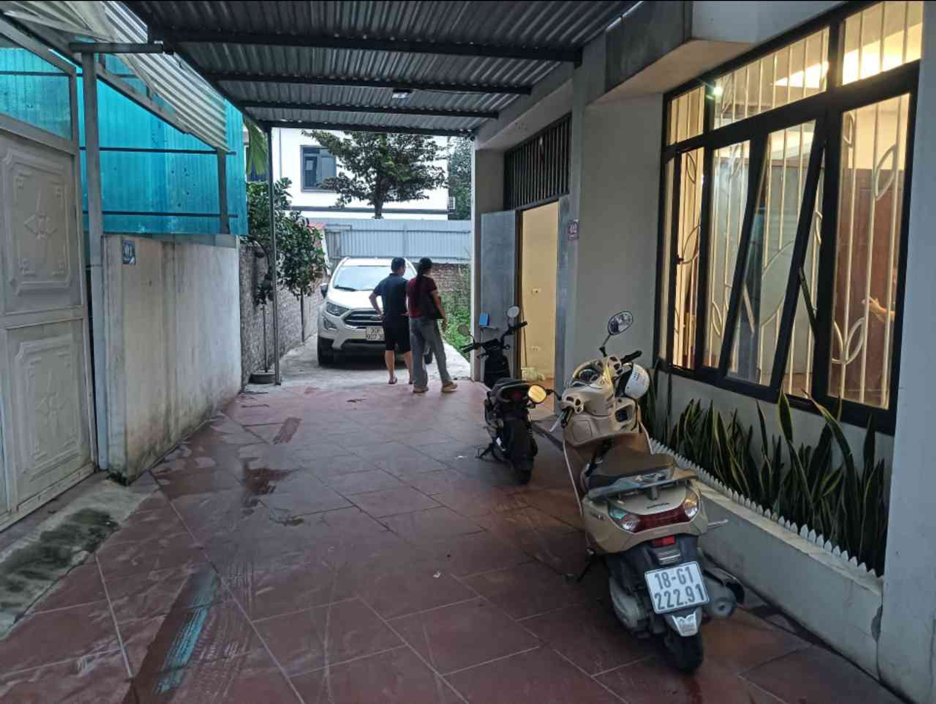 Bán nhà 3 tầng hiện đại 4PN tại Tân Trại giá 3,5 tỷ