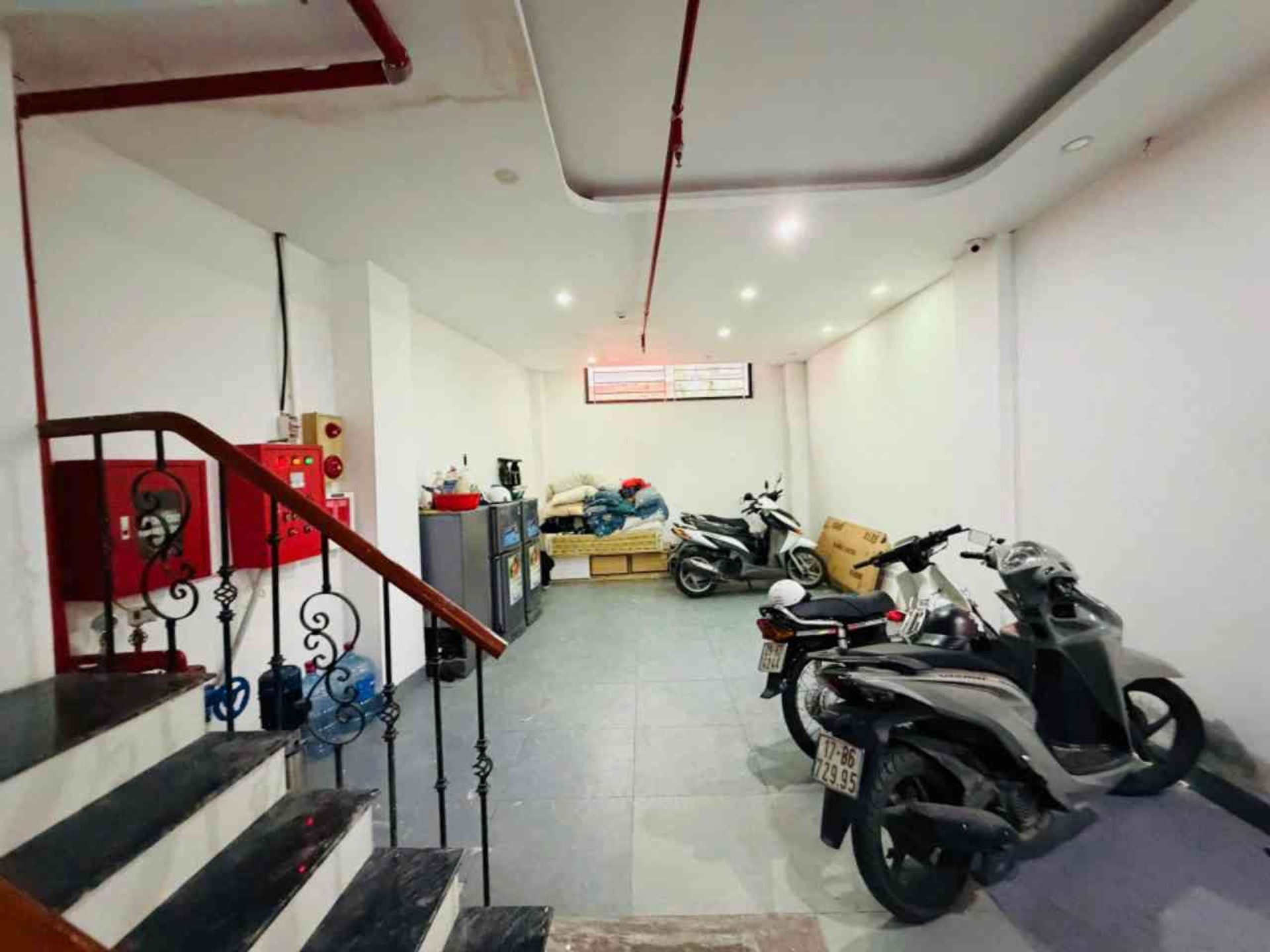 Tòa Dòng Tiền Lạc Long Quân - Tây Hồ: 85m² 7T, MT 6m, 23 Phòng, Ô Tô Đỗ Cửa, Dòng Tiền 100Tr/Tháng