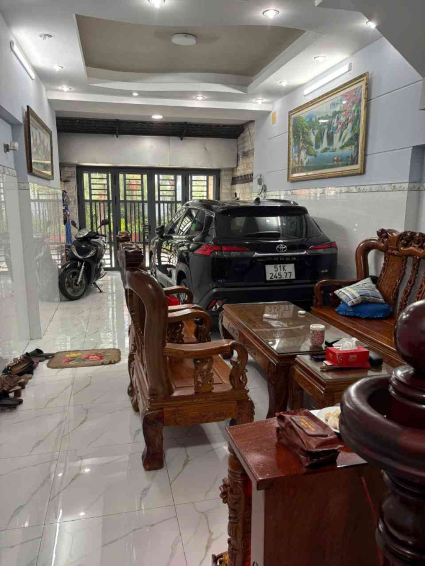 Nhà mặt tiền đường,sát Phú Mỹ Hưng, 4 tầng, 4 PN, 80m2 giá 16 tỷ