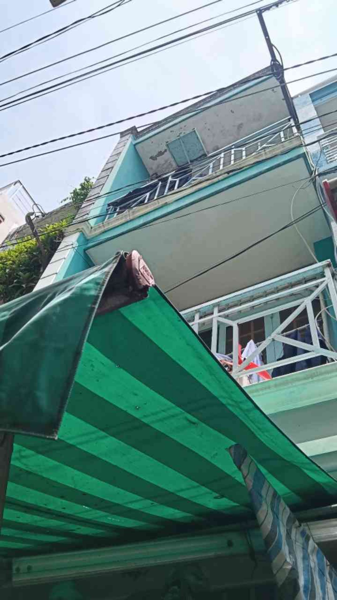 Nhà 3 tầng, 2 phòng ngủ, trung tâm Quận, giá hấp dẫn, pháp lý đầy đủ