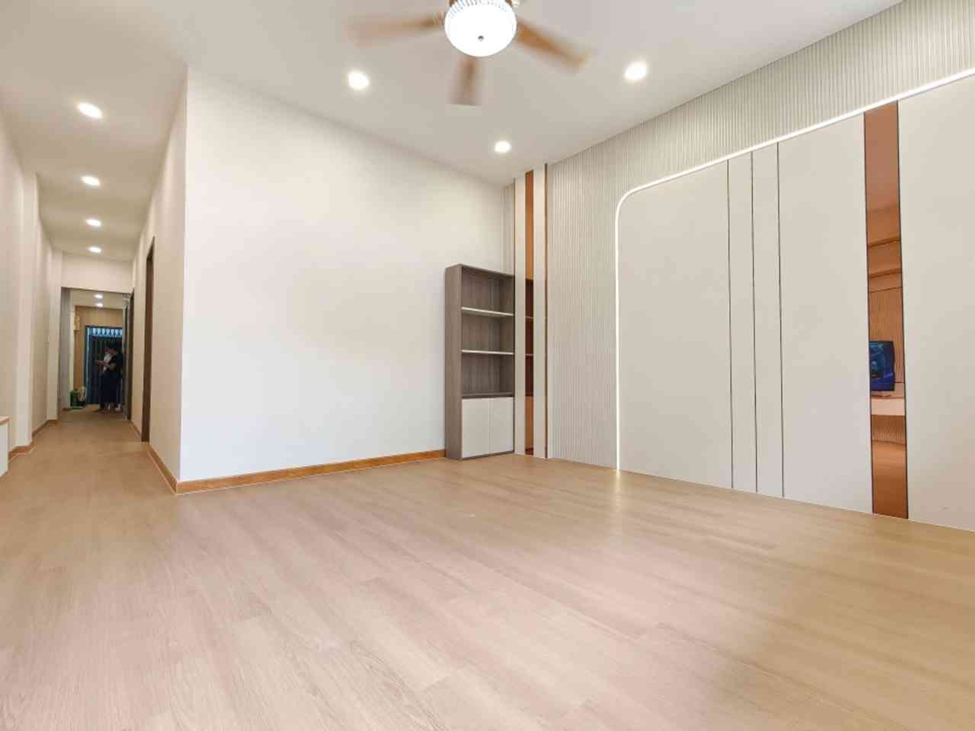 Căn hộ trung tâm Quận 10, 2PN, giá hấp dẫn