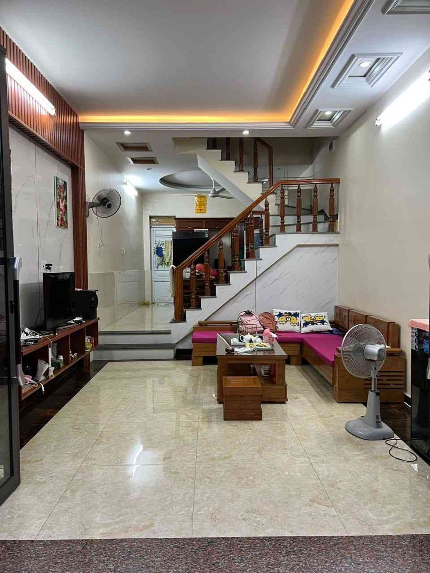 Nhà Phân Lô Hoàng Quý Có Sân Ô Tô Riêng, Thiết Kế Đỉnh