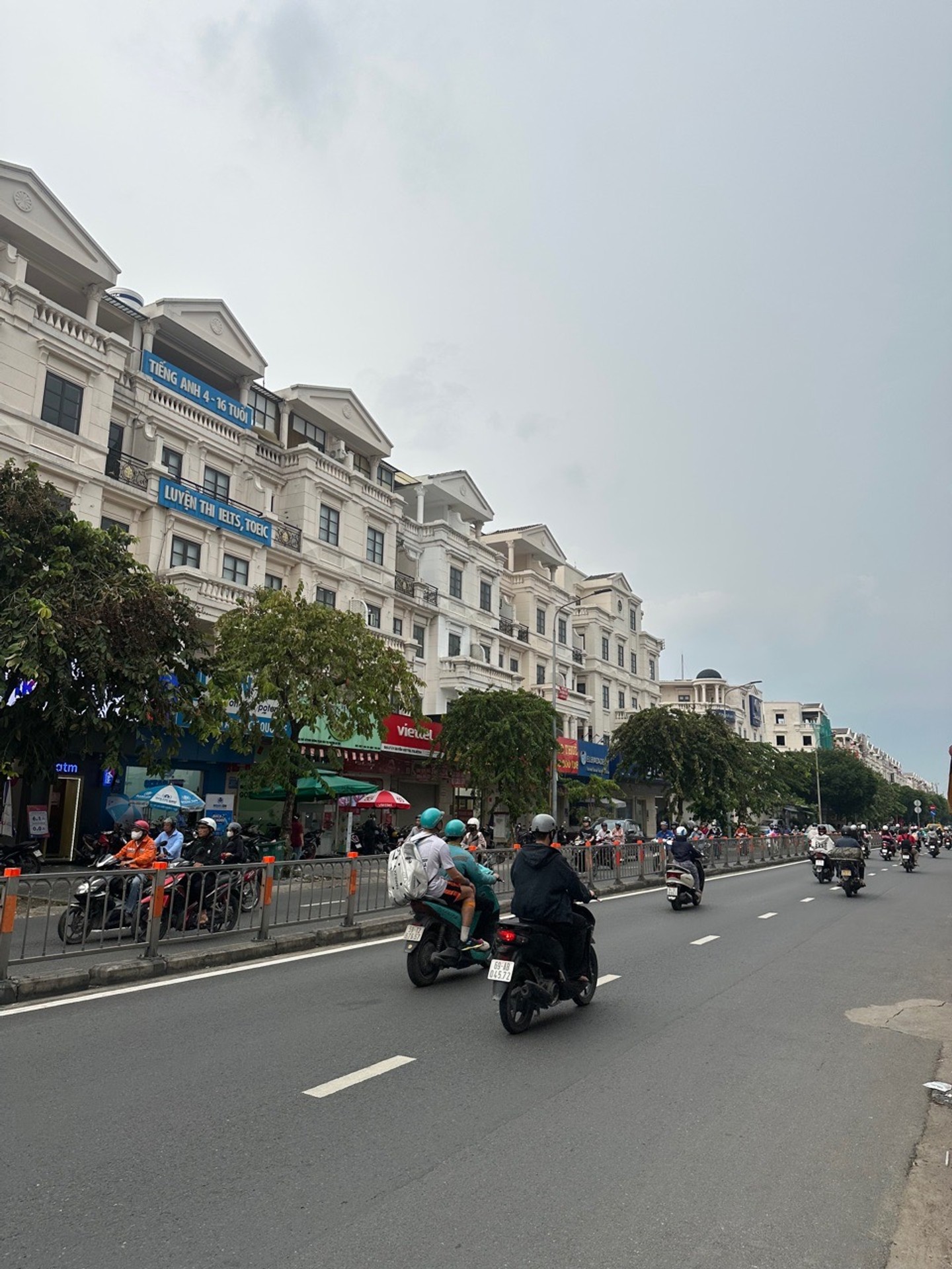 Cơ hội hiếm có sở hữu nhà lô góc 3 mặt thoáng ngay trung tâm Phan Văn Trị