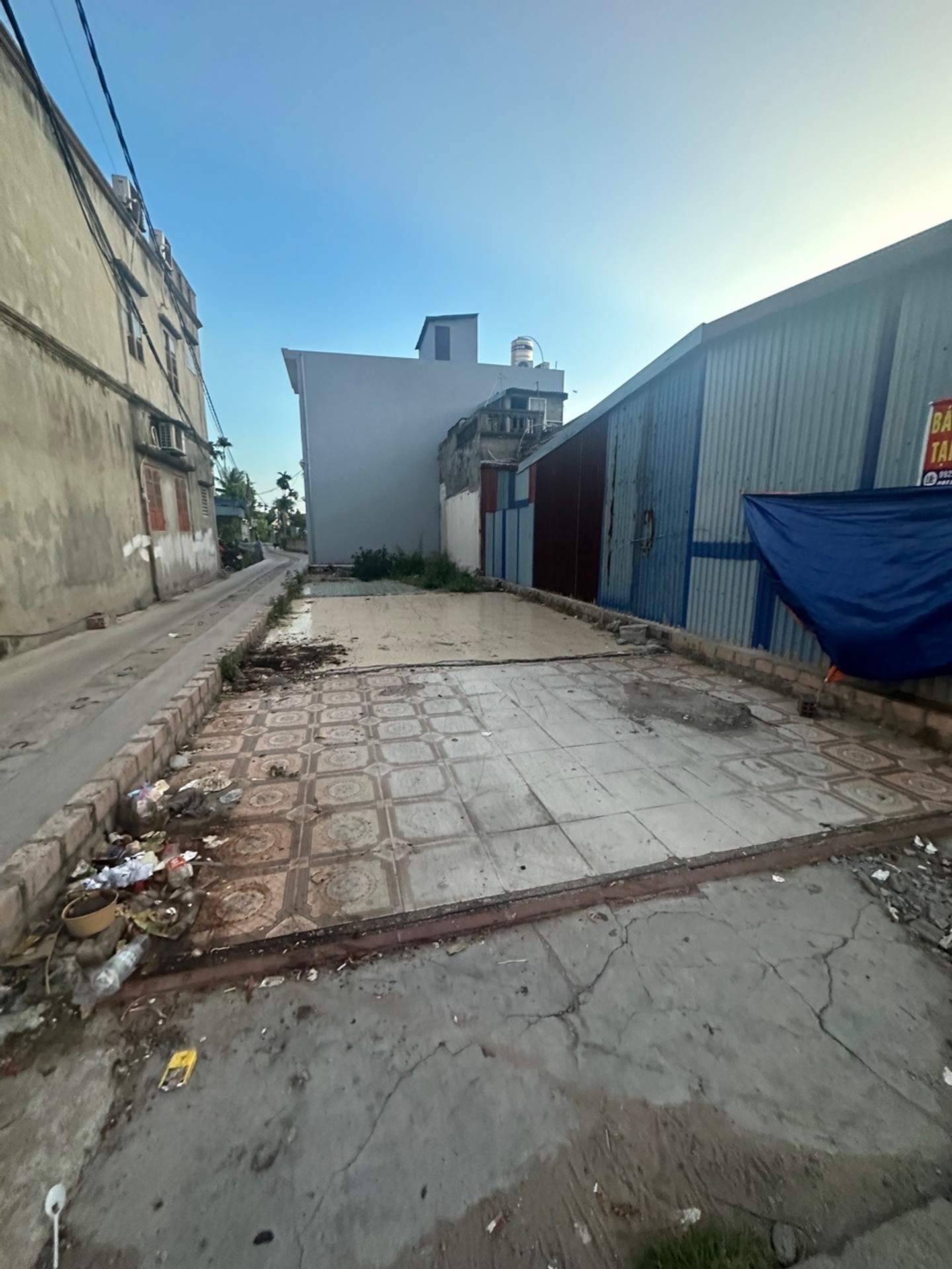 Lô góc siêu đỉnh giữa lòng Hoa Động, mặt đường kinh doanh nhộn nhịp