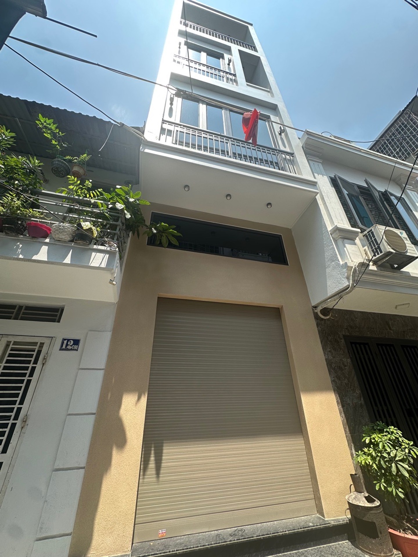 Nhà phân lô ô tô đỗ cửa, Trại Chuối, Hồng Bàng