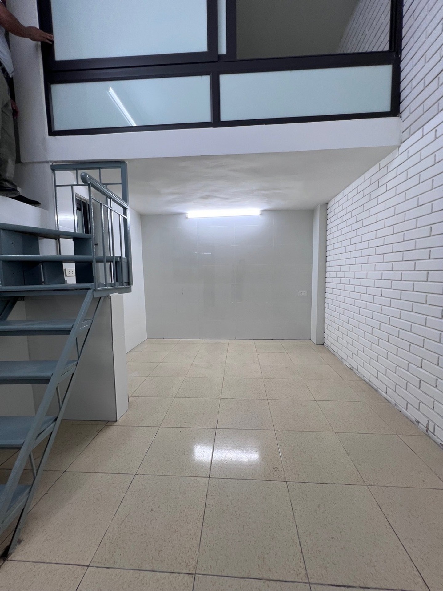 Phạm Hồng Thái - Nhà 3 tầng ,3 ngủ tại trung tâm Ba Đình, gần Hồ Tây và Hồ Gươm