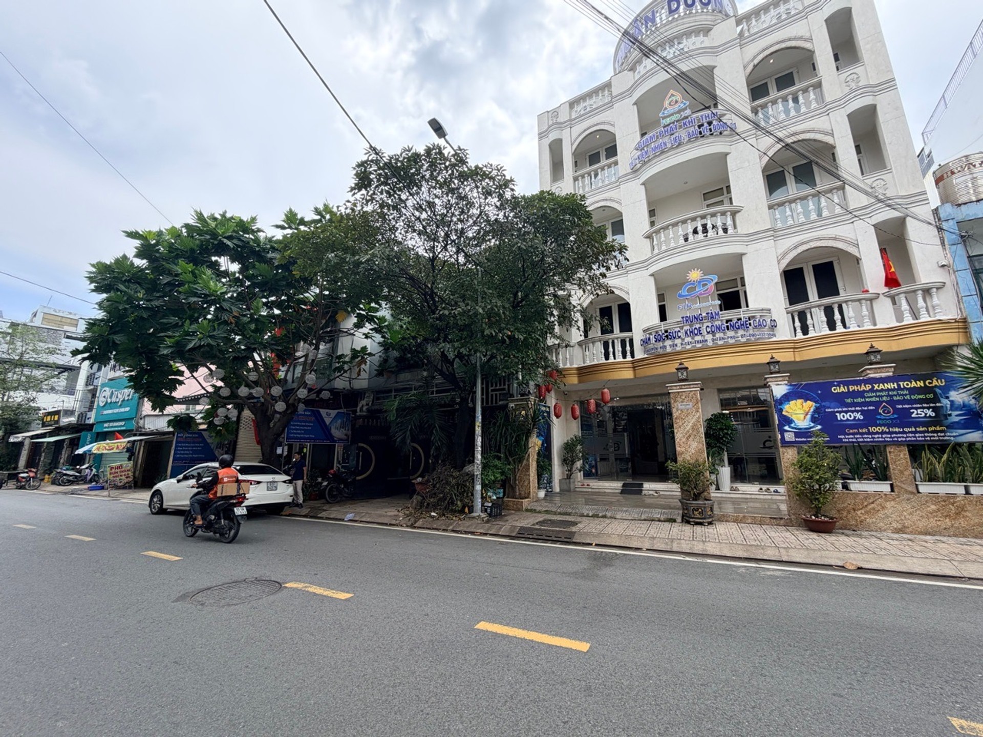 Bán nhà mặt phố P. Tây Thạnh,7x30m, 4 tầng