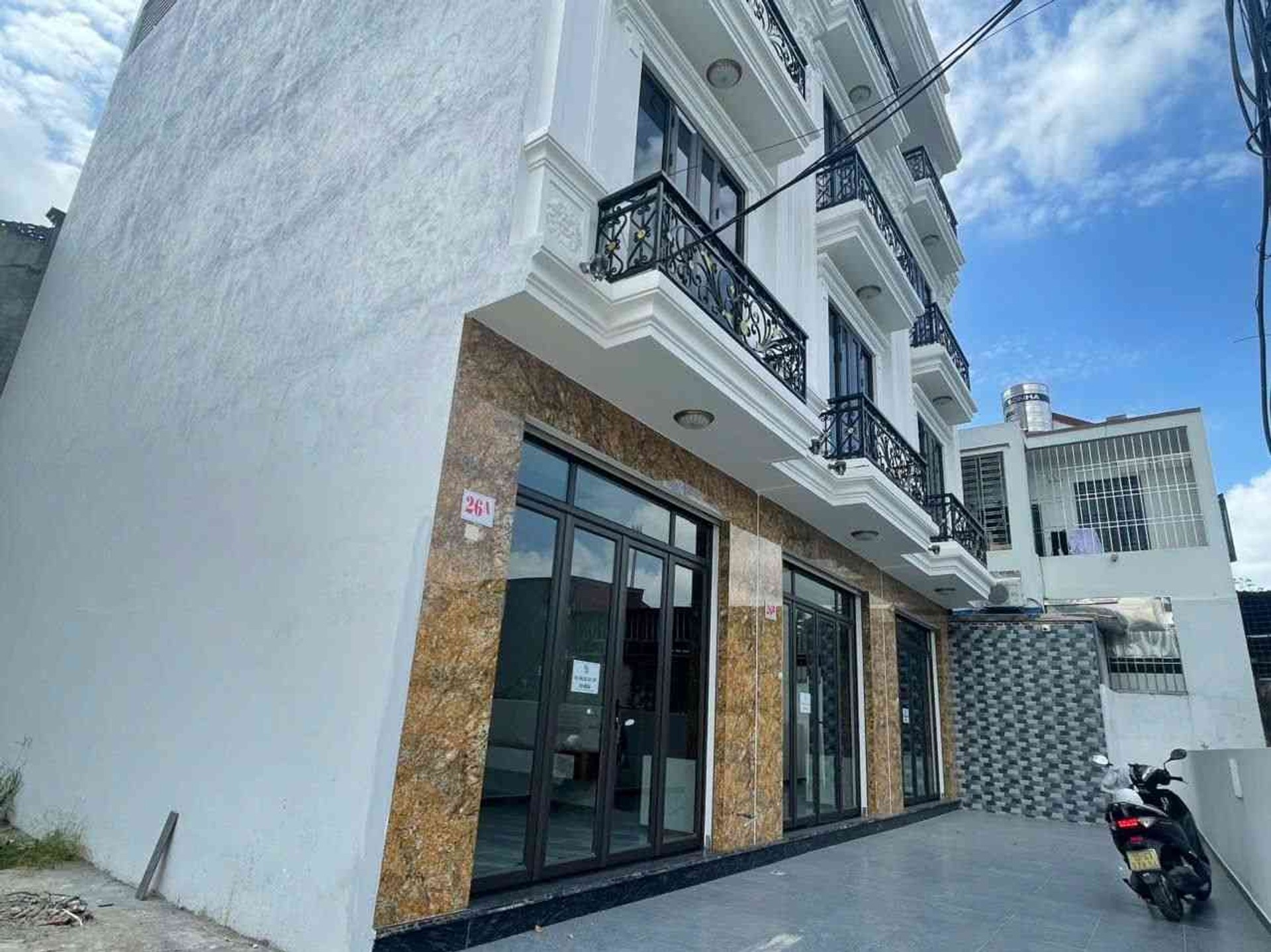 Nhà 4 tầng chất chơi, ô tô đỗ cửa, ngõ rộng ngay TDP 8