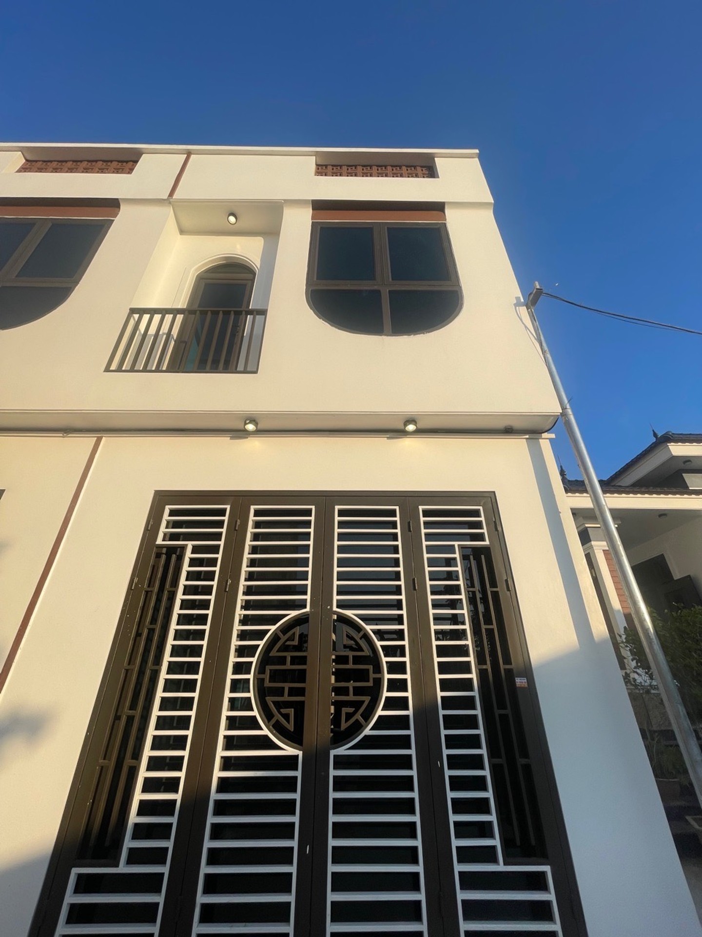 Nhà 2 tầng siêu tiện nghi ở An Dương, ô tô đậu tận cửa