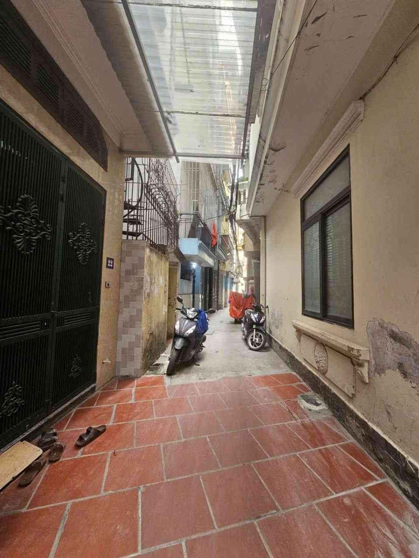Nhà phố hiếm hoi ngõ Hồ Tùng Mậu, Cầu Giấy