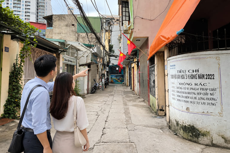 Người mua nên dành thời gian đến tận nơi để khảo sát thực tế